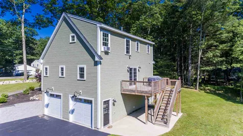 1 Clayton Lane Kittery ME 03904