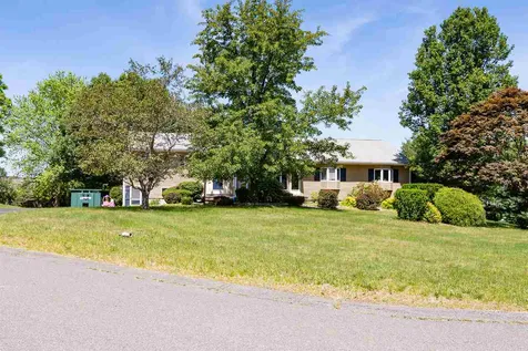 2 Jericho Lane Salem NH 03079-1260
