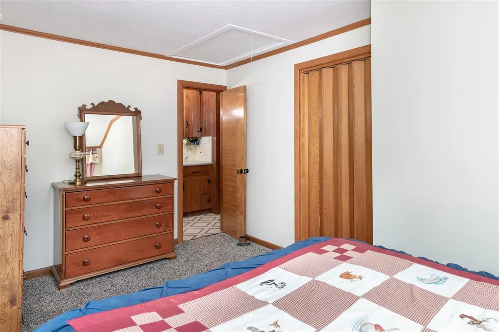 38 Parker Island Road Wolfeboro NH 03894