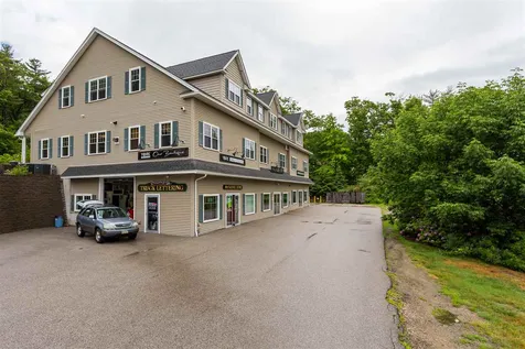 764 Us Route 1 Highway York ME 03909