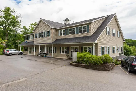 764 Us Route 1 Highway York ME 03909