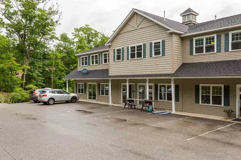764 Us Route 1 Highway York ME 03909