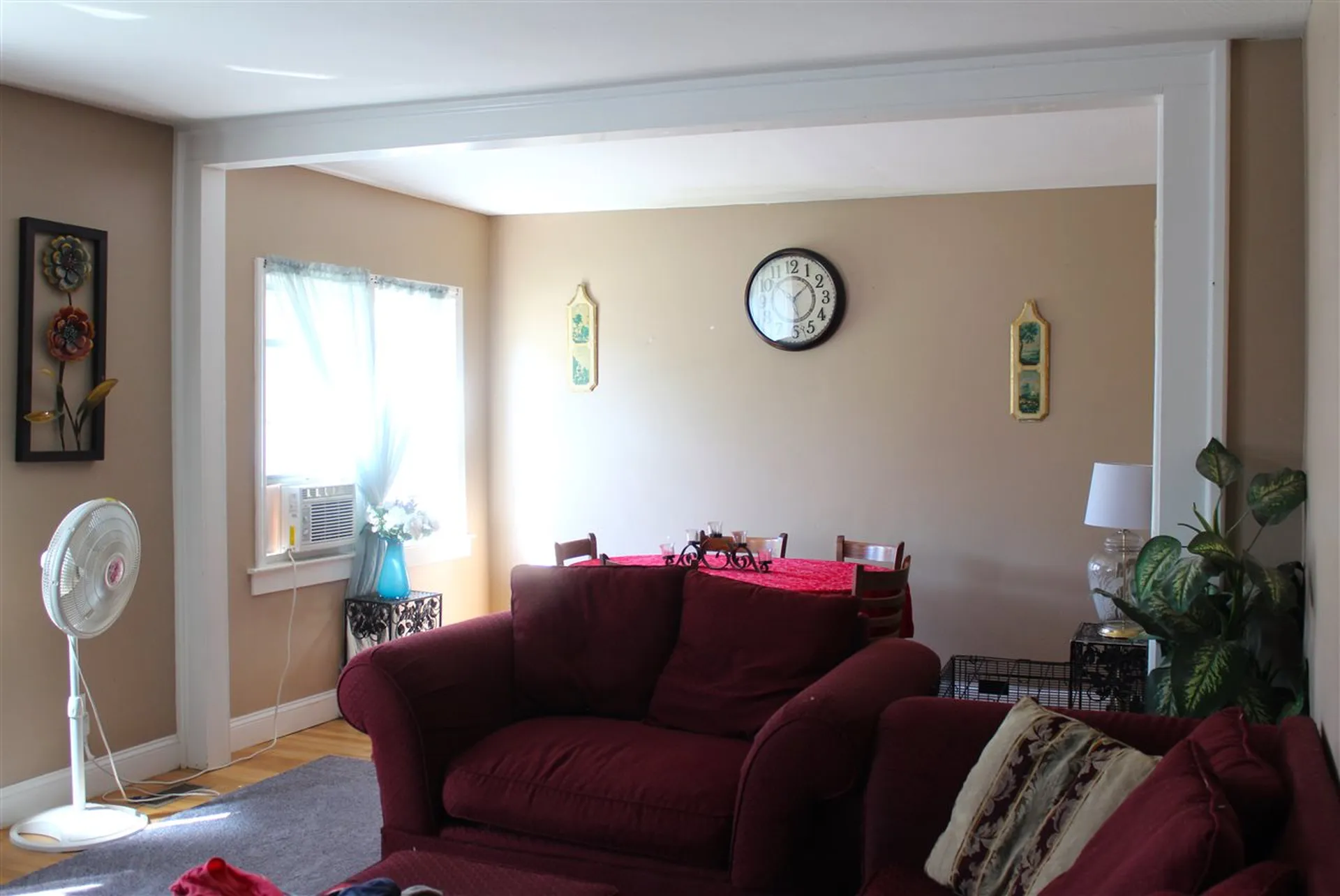 881/2 Bowers Street Nashua NH 03060