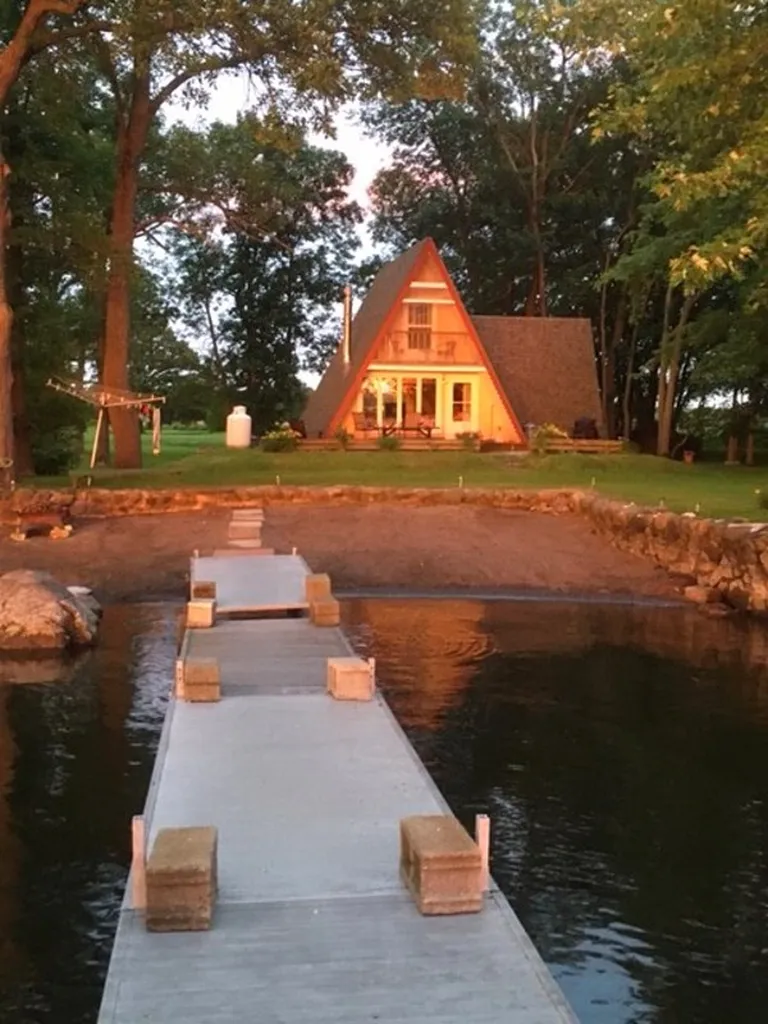 435 Oakridge Lane North Hero VT 05474