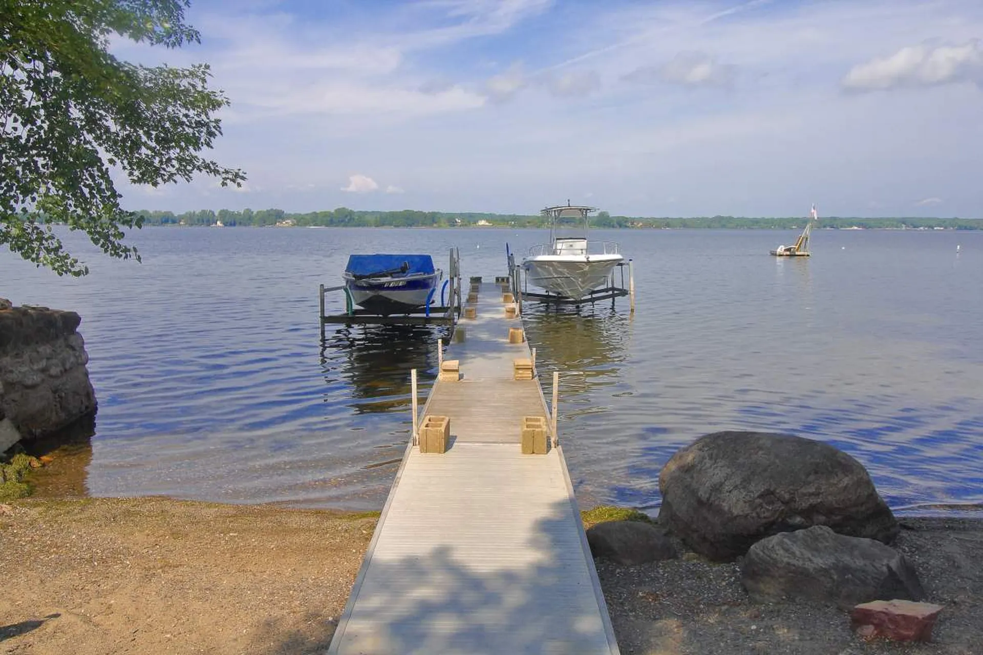 435 Oakridge Lane North Hero VT 05474