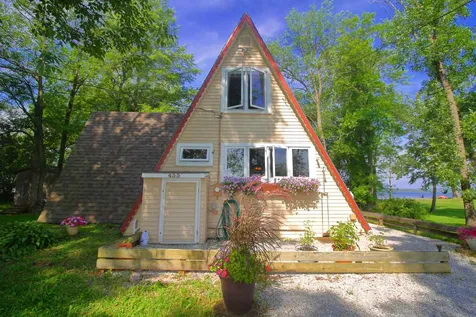 435 Oakridge Lane North Hero VT 05474