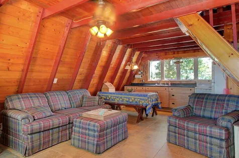 435 Oakridge Lane North Hero VT 05474
