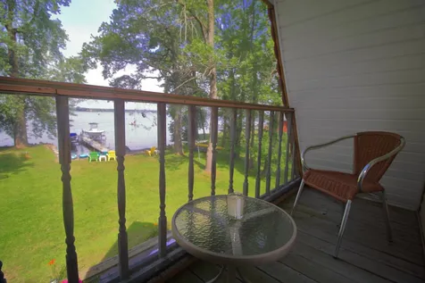 435 Oakridge Lane North Hero VT 05474