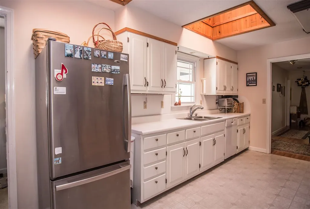 2 Highland Drive Peterborough NH 03458