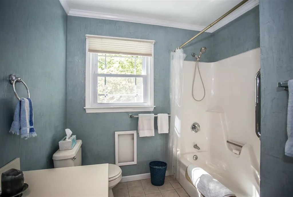 2 Highland Drive Peterborough NH 03458