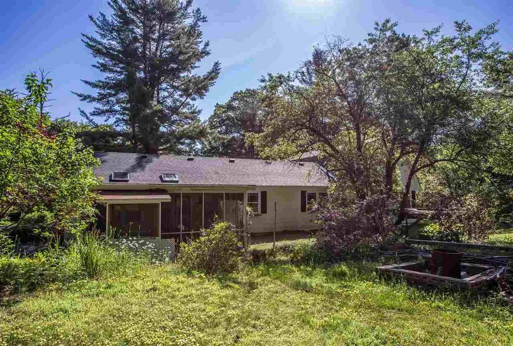 2 Highland Drive Peterborough NH 03458