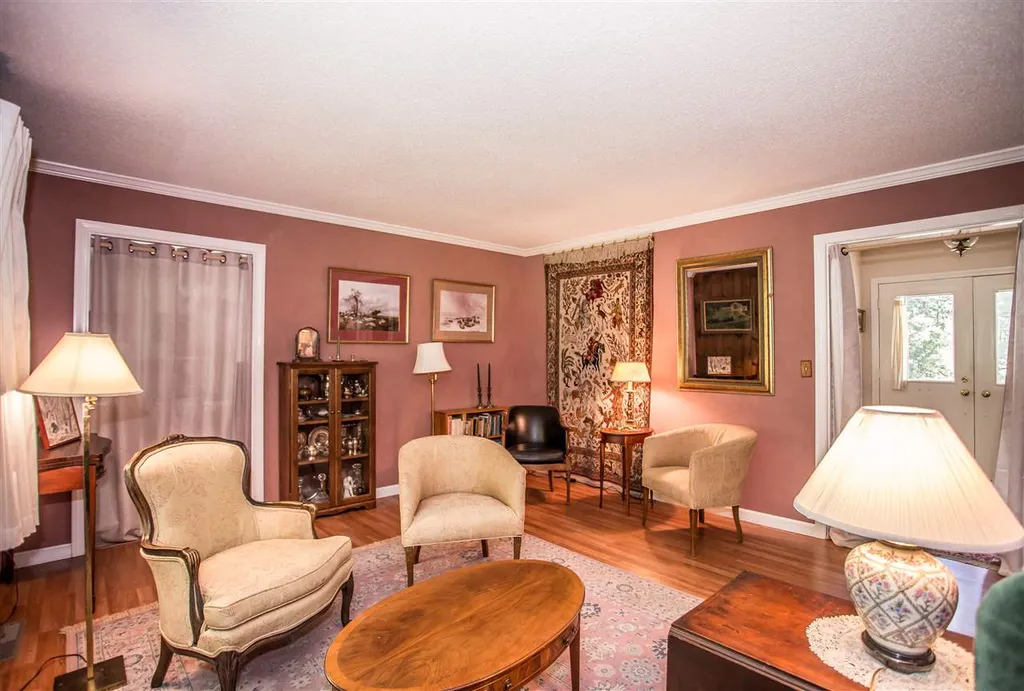 2 Highland Drive Peterborough NH 03458