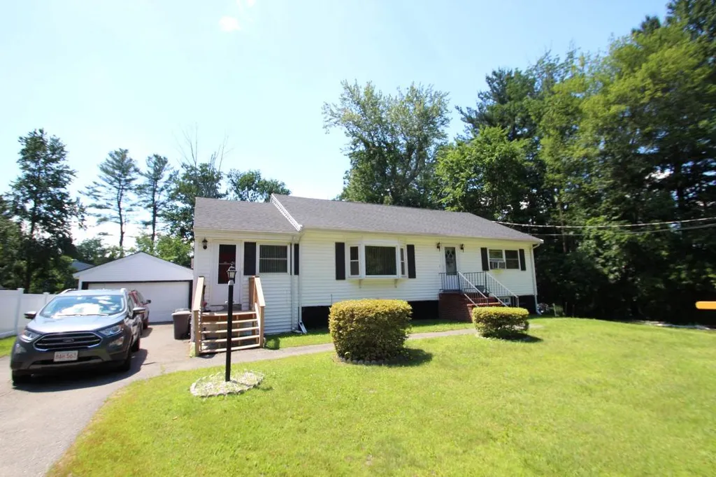 8 Hawley Road Windham NH 03087