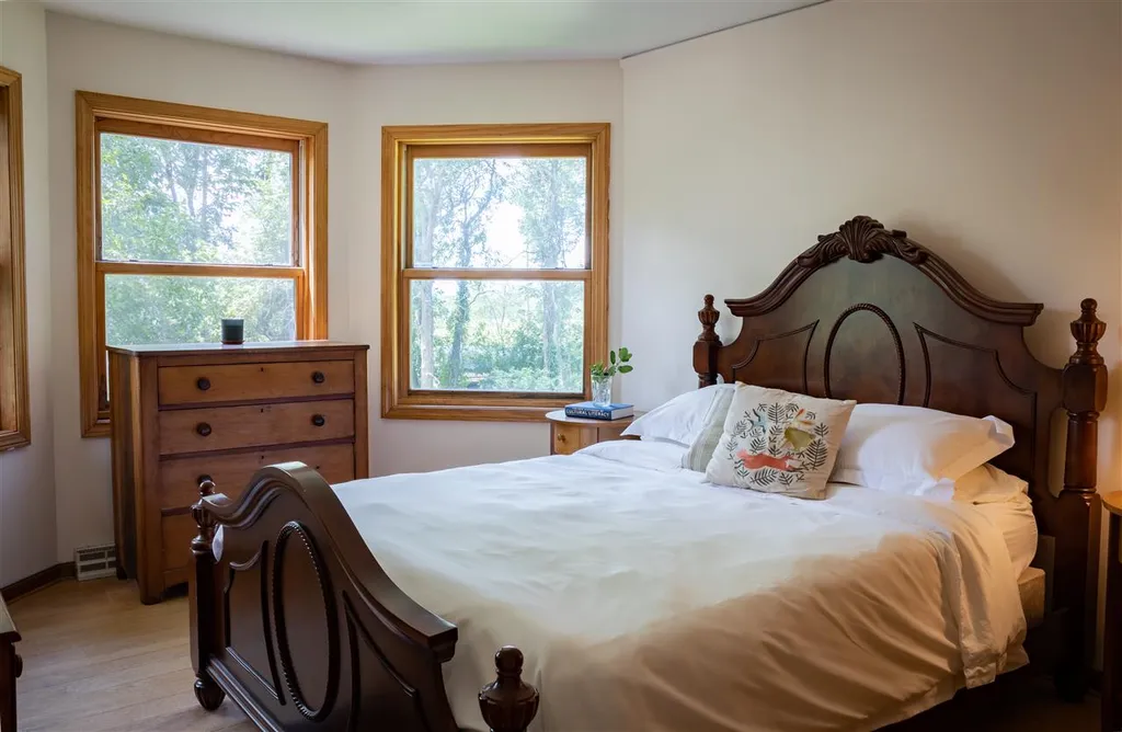 273 Lynrick Acres Road Charlotte VT 05445