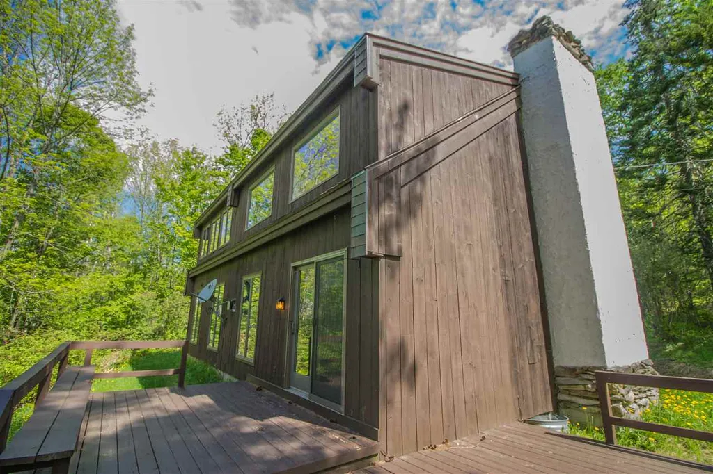 100 Great Hawk Road Rochester VT 05767