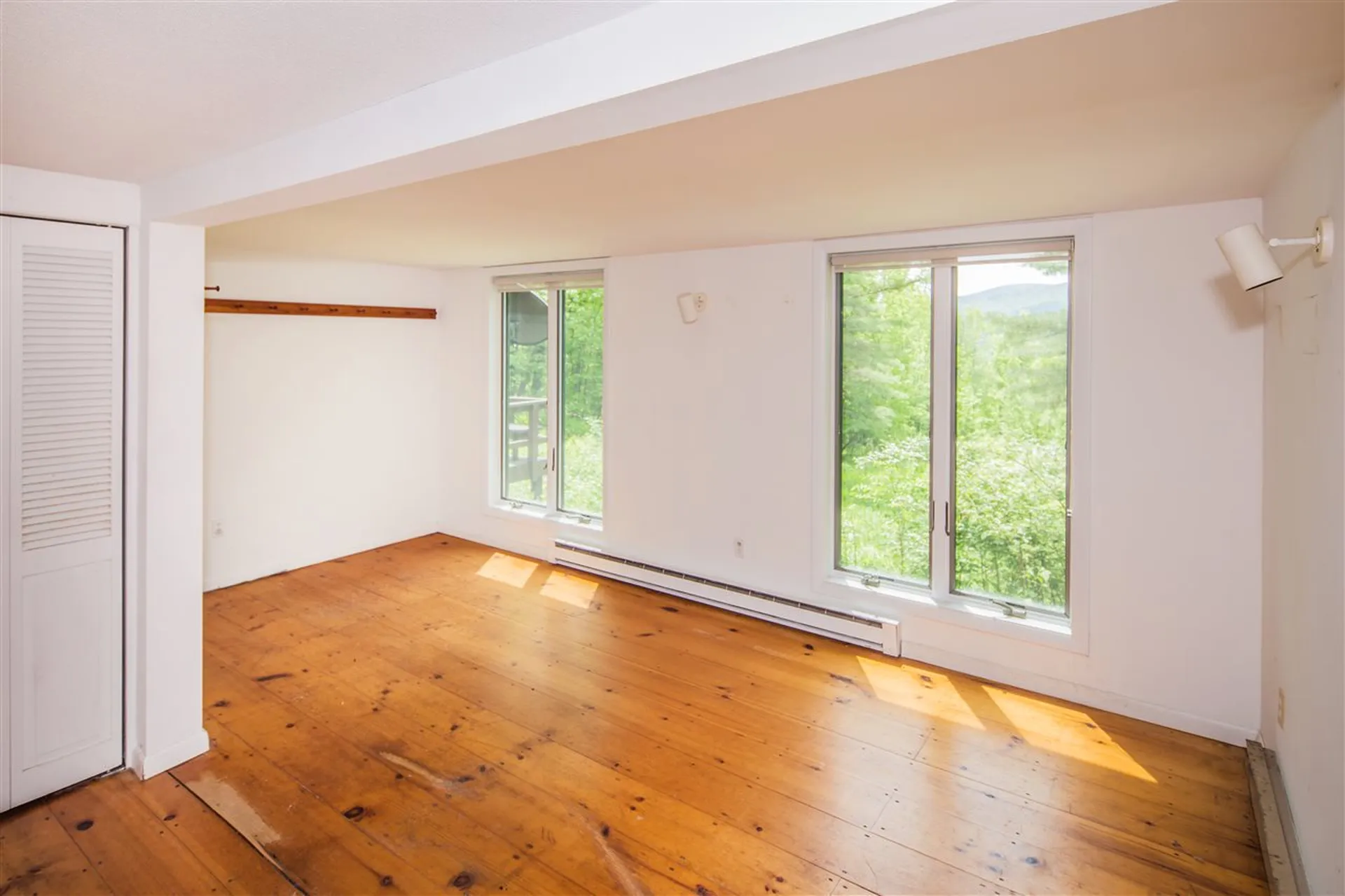 100 Great Hawk Road Rochester VT 05767