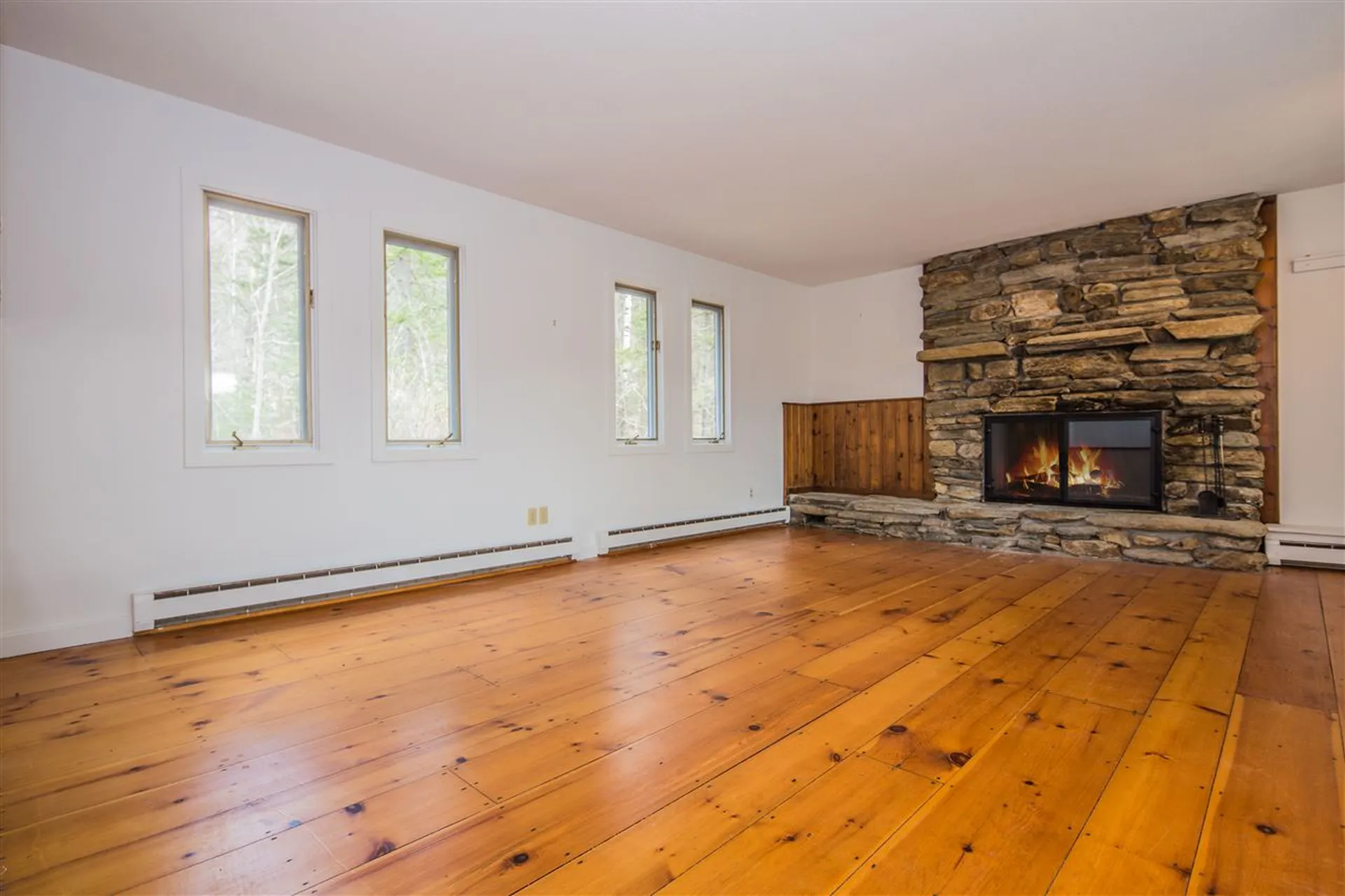 100 Great Hawk Road Rochester VT 05767