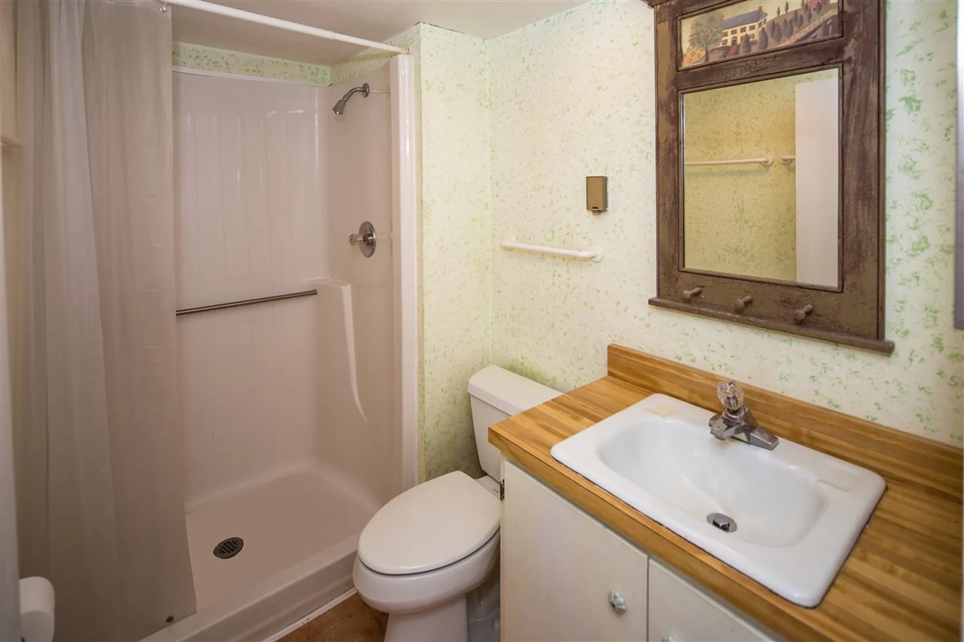 100 Great Hawk Road Rochester VT 05767