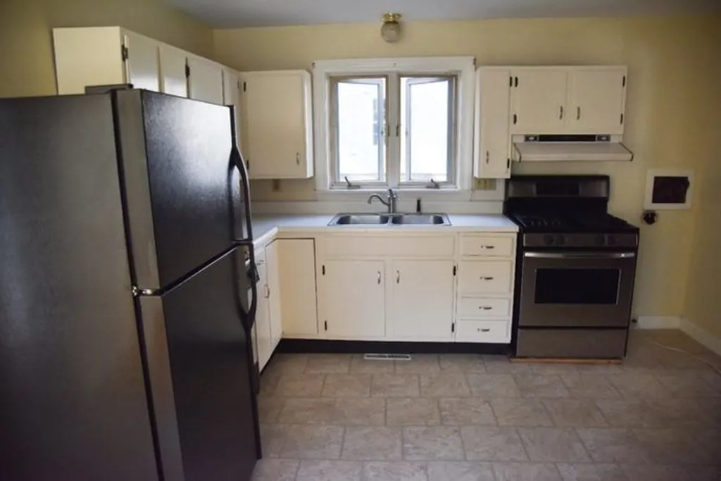 78 Elm Street Keene NH 03431
