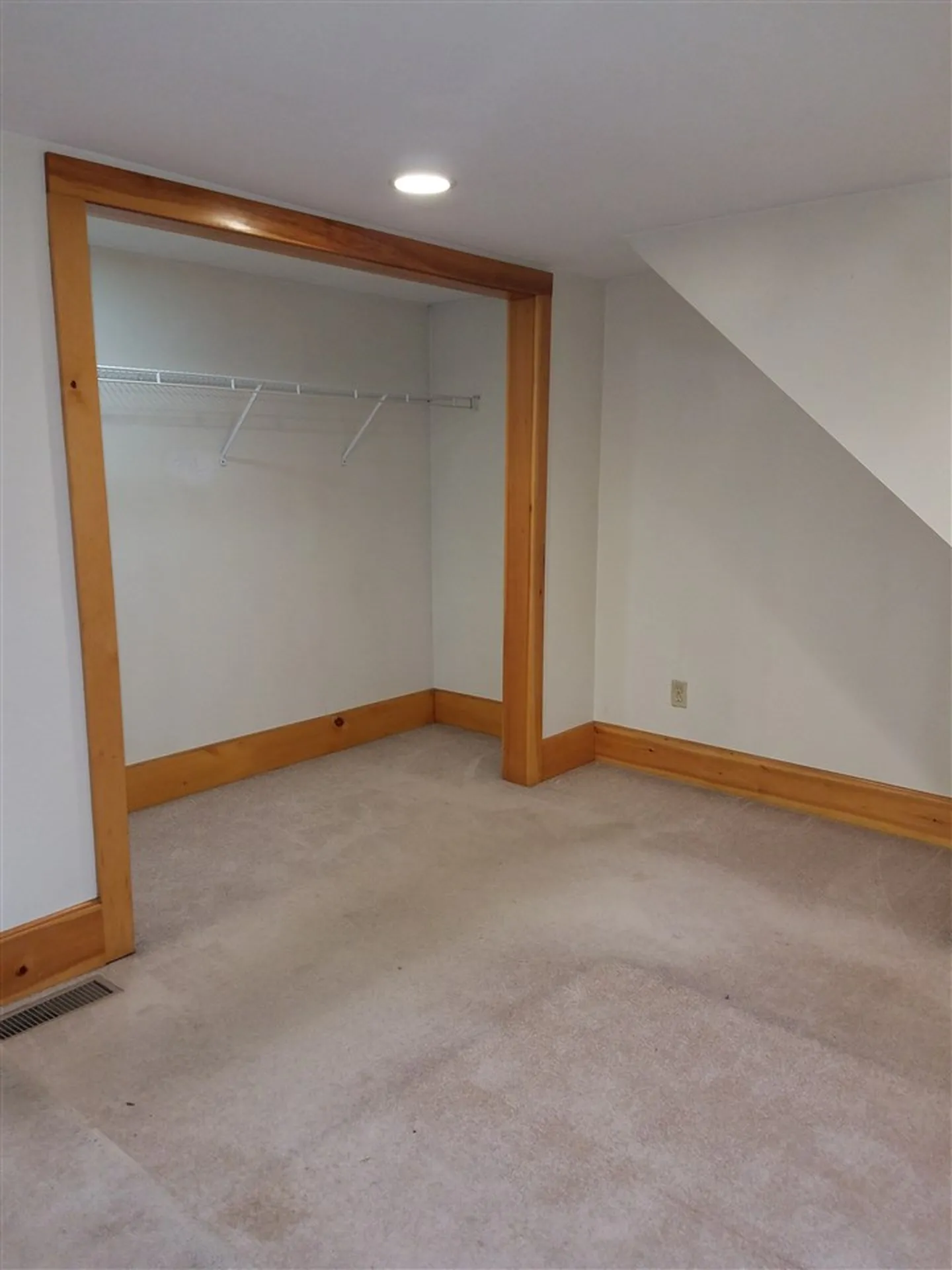 78 Elm Street Keene NH 03431