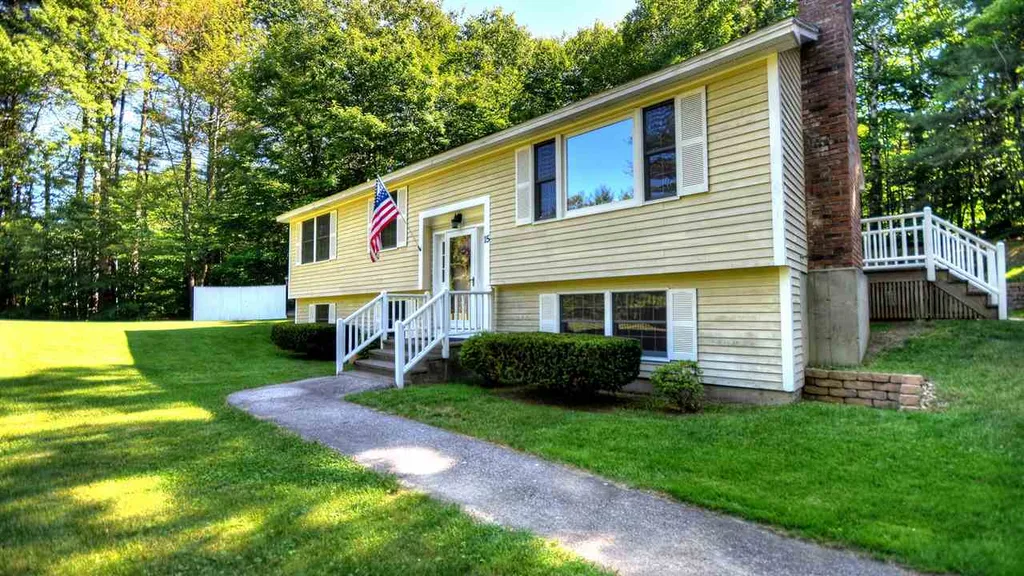 15 Ridgewood Drive Gilmanton NH 03237