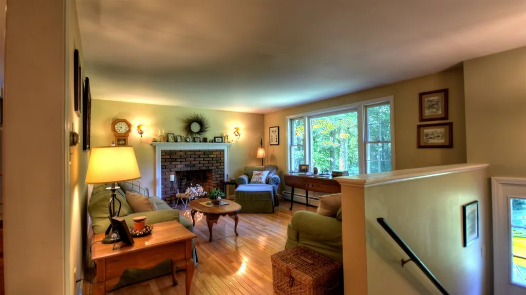 15 Ridgewood Drive Gilmanton NH 03237