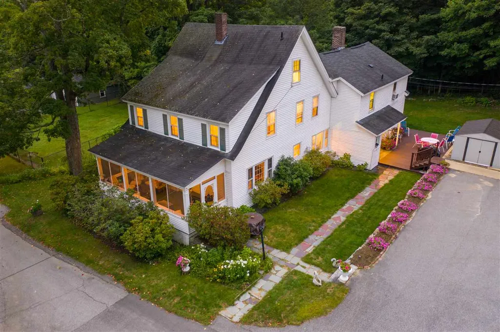 20 Highland Street Meredith NH 03253