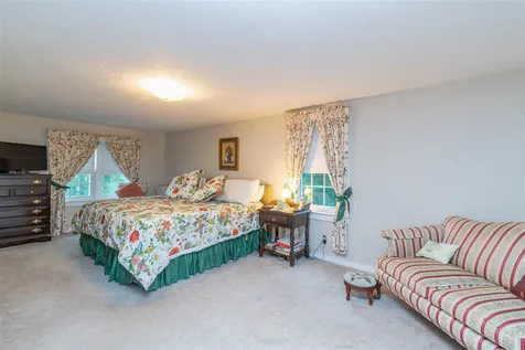 20 Highland Street Meredith NH 03253