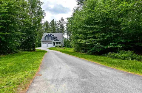 5 Kooaukee Court Strafford NH 03884