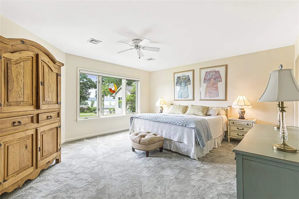 13 Eagle Drive Newmarket NH 03857