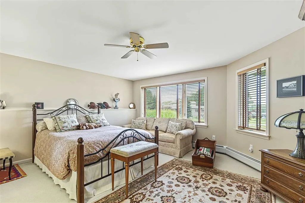 13 Eagle Drive Newmarket NH 03857