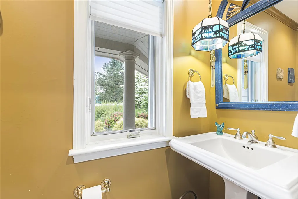 13 Eagle Drive Newmarket NH 03857