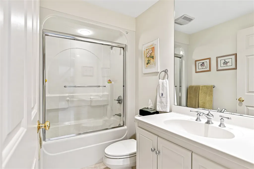 13 Eagle Drive Newmarket NH 03857