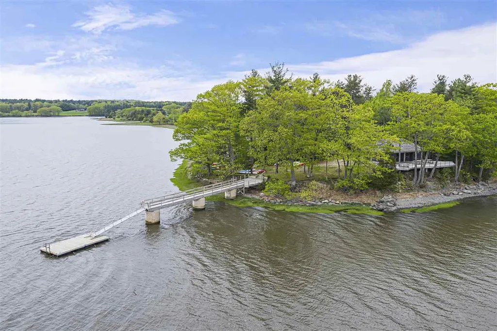 13 Eagle Drive Newmarket NH 03857