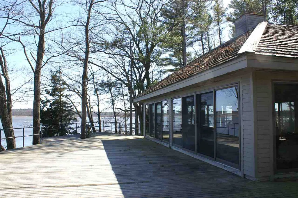 13 Eagle Drive Newmarket NH 03857