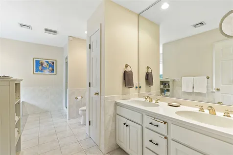 13 Eagle Drive Newmarket NH 03857