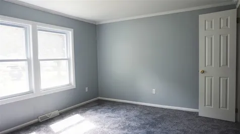 191 Donald Drive Goffstown NH 03045
