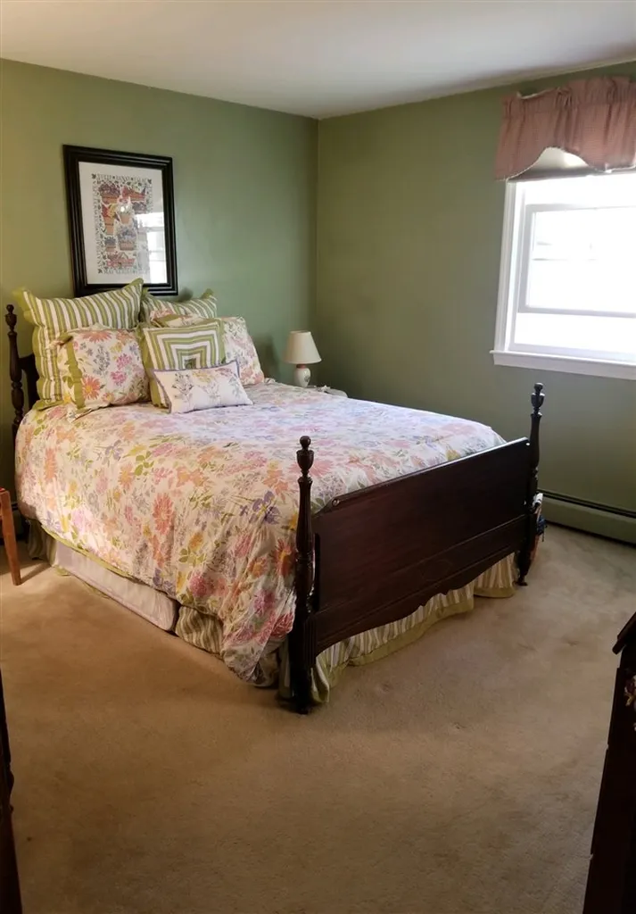 12 Marty Drive Merrimack NH 03054