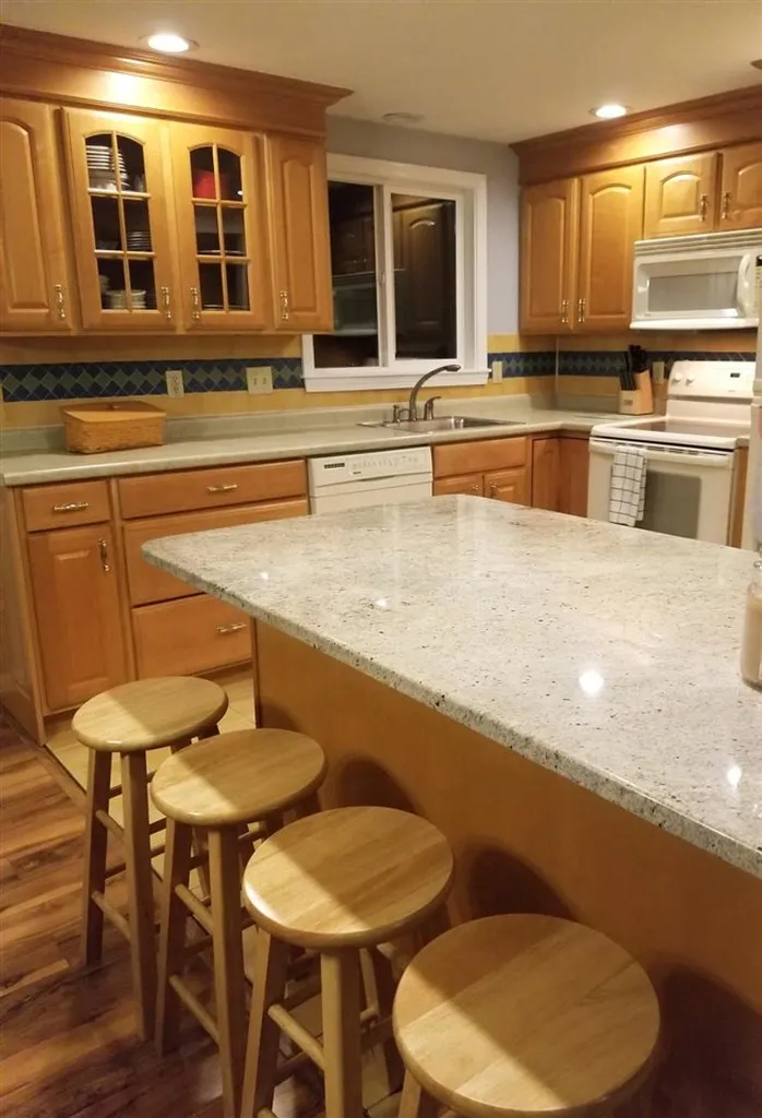 12 Marty Drive Merrimack NH 03054