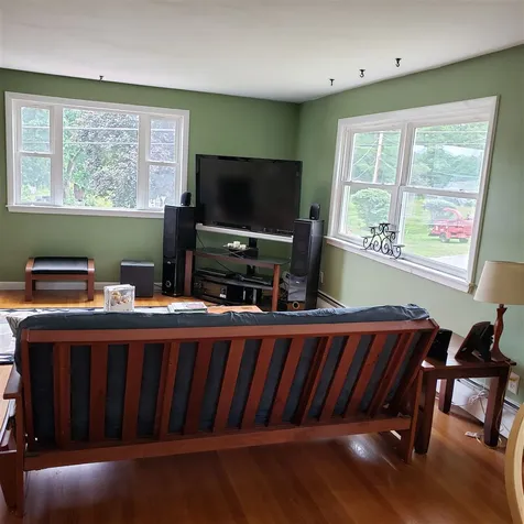 35 Beech Street Milford NH 03055