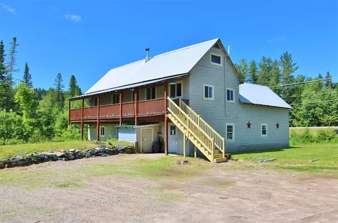 8 Laurel Lane Milan NH 03588