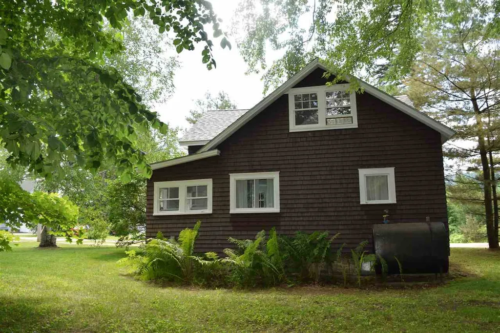 156 Prospect Street Hyde Park VT 05655