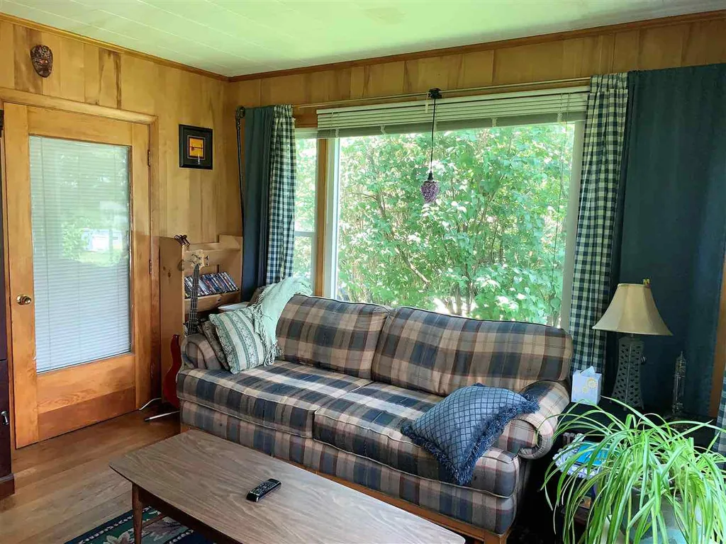 300 Pleasant Street Franklin NH 03235