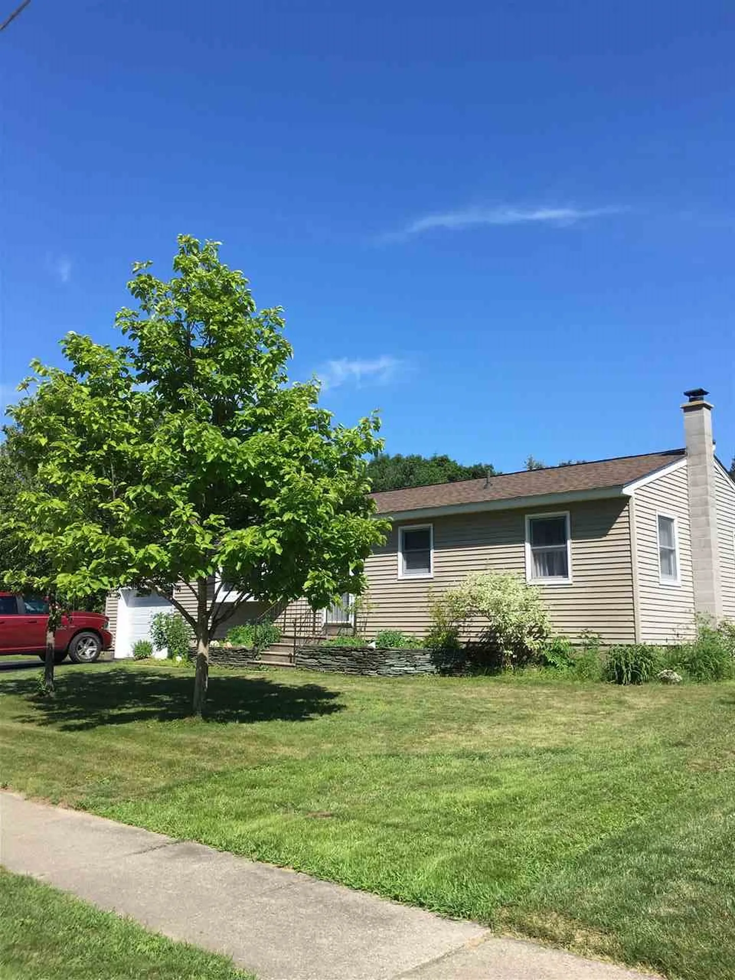 9 Colbert Street Essex VT 05452