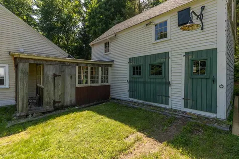 93 Packers Falls Road Durham NH 03824