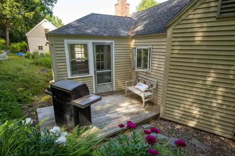 93 Packers Falls Road Durham NH 03824