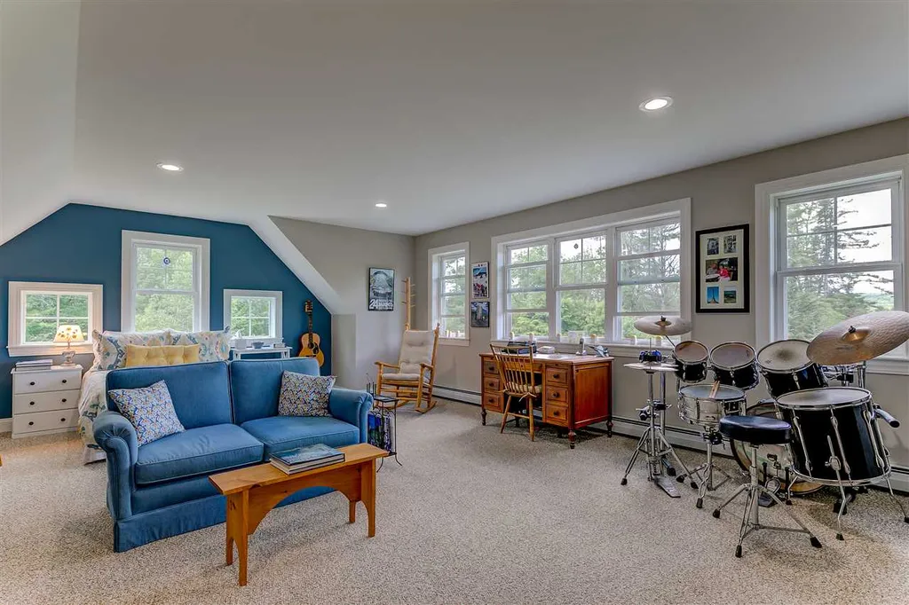 53 Nason Road Sugar Hill NH 03586