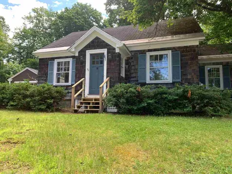 25 Gilman Street Laconia NH 03246