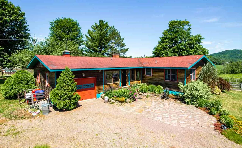 2627 East Road Colchester VT 05446