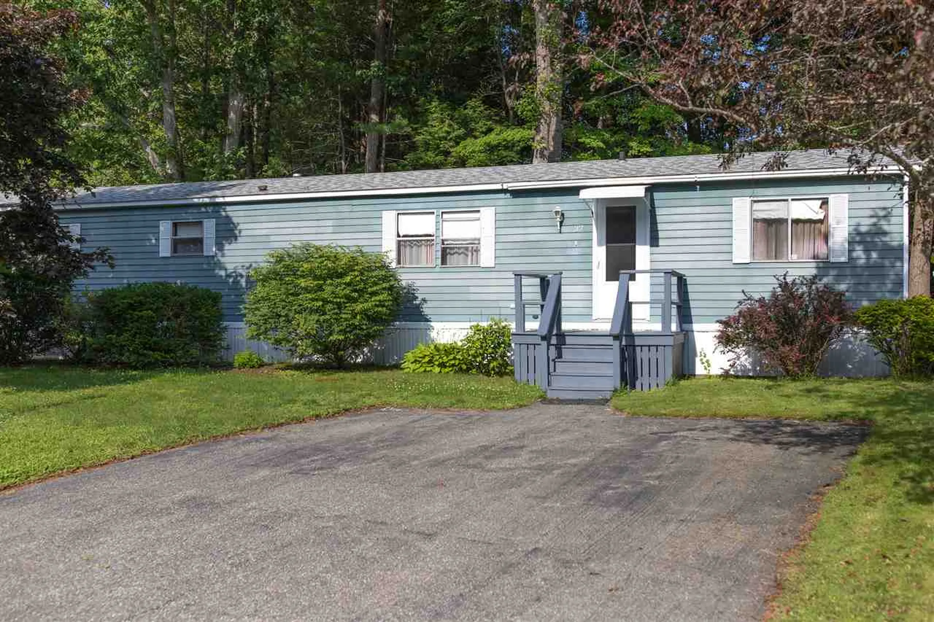 37 Granite Drive North Hampton NH 03862